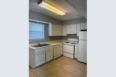 2822 Wimbledon Court #C, Garland, TX 75041 - Photo 3