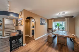 1227 Farnham Ct E, Irving, TX 75062 - Photo 5