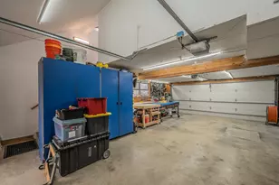 1227 Farnham Ct E, Irving, TX 75062 - Photo 33