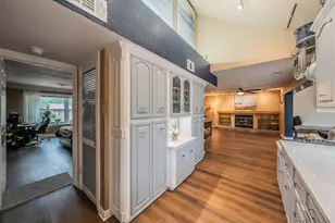 1227 Farnham Ct E, Irving, TX 75062 - Photo 15