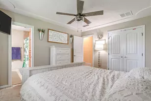 512 Parkridge Blvd, Burleson, TX 76028 - Photo 23