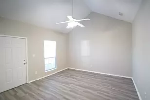 112 Collett Ct, Weatherford, TX 76088 - Photo 7