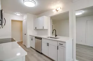 714 San Carlos Dr, Grand Prairie, TX 75051 - Photo 13