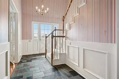 2723 Lawtherwood Court, Dallas, TX 75214 - Photo 7