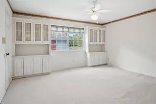 2723 Lawtherwood Ct, Dallas, TX 75214 - Photo 23