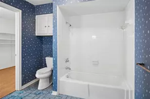 2723 Lawtherwood Ct, Dallas, TX 75214 - Photo 29