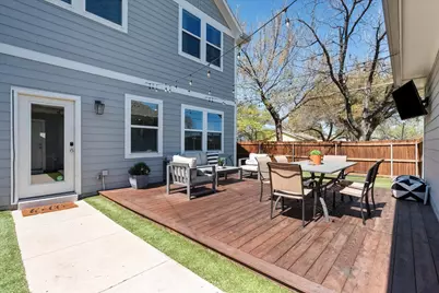 2801 Livingston Avenue, Fort Worth, TX 76110 - Photo 25