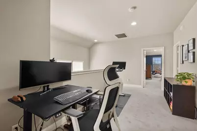 2801 Livingston Avenue, Fort Worth, TX 76110 - Photo 17