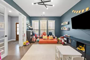 2801 Livingston Ave, Fort Worth, TX 76110 - Photo 5