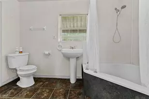 612 Poplar St, Teague, TX 75860 - Photo 25