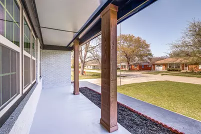 1706 E Garnett Street, Gainesville, TX 76240 - Photo 21