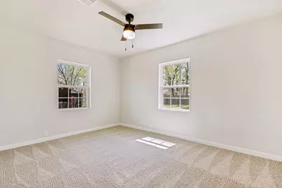 1706 E Garnett Street, Gainesville, TX 76240 - Photo 13