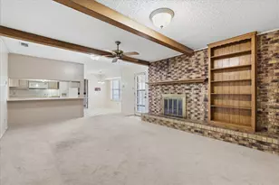 700 Vail Dr, Arlington, TX 76012 - Photo 11