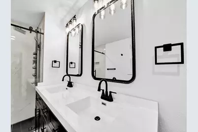 9101 Oels Street, White Settlement, TX 76108 - Photo 17