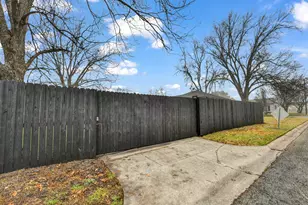 9101 Oels St, White Settlement, TX 76108 - Photo 31