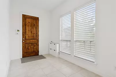 6745 Verandah Way, Irving, TX 75039 - Photo 9