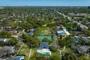 15721 Mapleview Cir, Dallas, TX 75248 - Photo 37