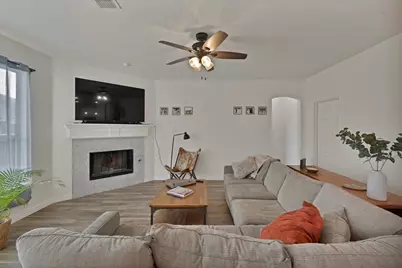 1708 Kittyhawk Drive, Little Elm, TX 75068 - Photo 15