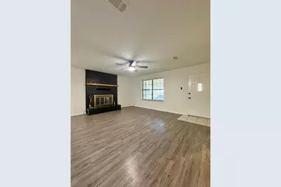 104 Harbor Haven Street, Gun Barrel City, TX 75156 - Photo 3