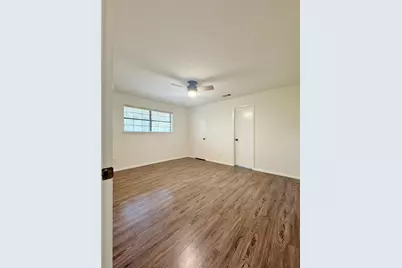 104 Harbor Haven Street, Gun Barrel City, TX 75156 - Photo 11