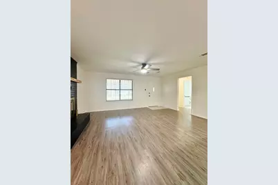 104 Harbor Haven Street, Gun Barrel City, TX 75156 - Photo 5