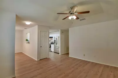 10109 Pack Saddle Trail, Fort Worth, TX 76108 - Photo 5