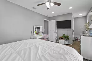 2113 Lavaca Trail, Carrollton, TX 75010 - Photo 23