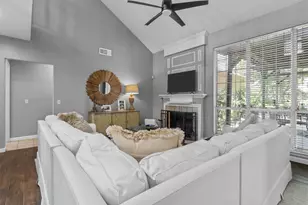 2113 Lavaca Trail, Carrollton, TX 75010 - Photo 5