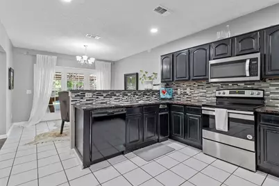 2113 Lavaca Trail, Carrollton, TX 75010 - Photo 9