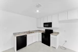 211 Herman Ln, Princeton, TX 75407 - Photo 9