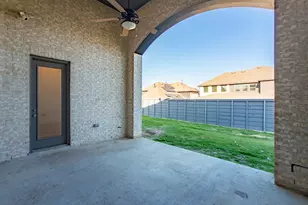 5100 Hedgerow Dr, Little Elm, TX 76227 - Photo 31
