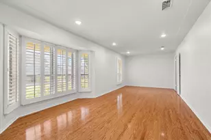 903 Leslie Dr, Arlington, TX 76012 - Photo 5