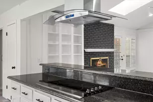 903 Leslie Dr, Arlington, TX 76012 - Photo 13