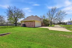 4121 Oakview Cir, Alvarado, TX 76009 - Photo 33