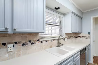 4918 Sonterra Court, Granbury, TX 76049 - Photo 15