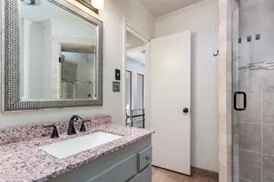 4918 Sonterra Ct, Granbury, TX 76049 - Photo 23