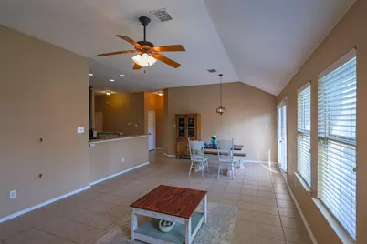 437 Sandy Creek Drive, Fort Worth, TX 76131 - Photo 7