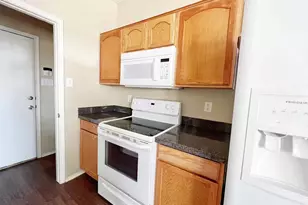 10416 Phantom Hill Rd, Fort Worth, TX 76140 - Photo 5