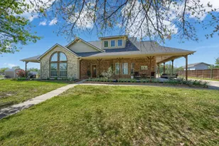 105 N Jones St, Royse City, TX 75189 - Photo 1