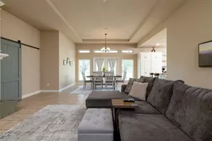 131 Lakeview Dr, Runaway Bay, TX 76426 - Photo 5