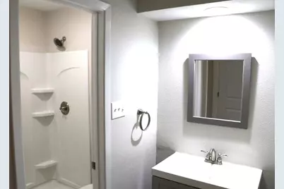 726 Cory Street, Grapevine, TX 76051 - Photo 5