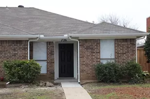 726 Cory St, Grapevine, TX 76051 - Photo 1