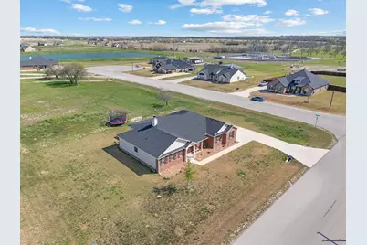 134 Stone Canyon Drive, Rhome, TX 76078 - Photo 39