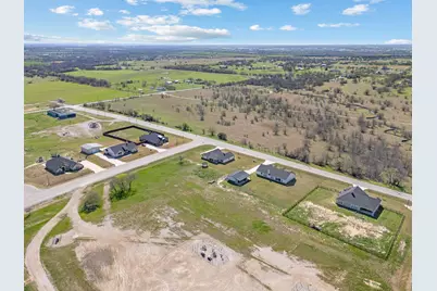 134 Stone Canyon Drive, Rhome, TX 76078 - Photo 5