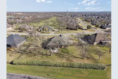 5707 Medinah Drive, Granbury, TX 76049 - Photo 5