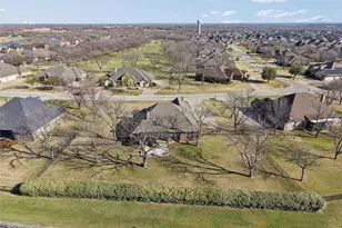 5707 Medinah Dr, Granbury, TX 76049 - Photo 5