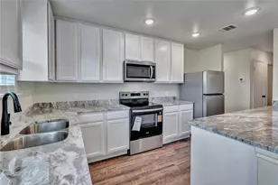 613 Crockett Dr, Cleburne, TX 76033 - Photo 13