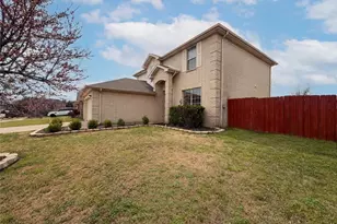 4515 Harpers Ferry Dr, Grand Prairie, TX 75052 - Photo 3