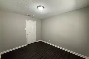 1715 W Elm St, Denison, TX 75020 - Photo 15