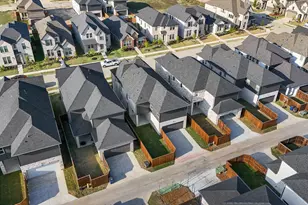 728 Isabel St, Celina, TX 75009 - Photo 3